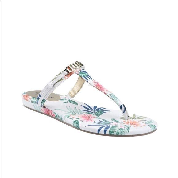 Guess sandals  - Picture 1 of 8